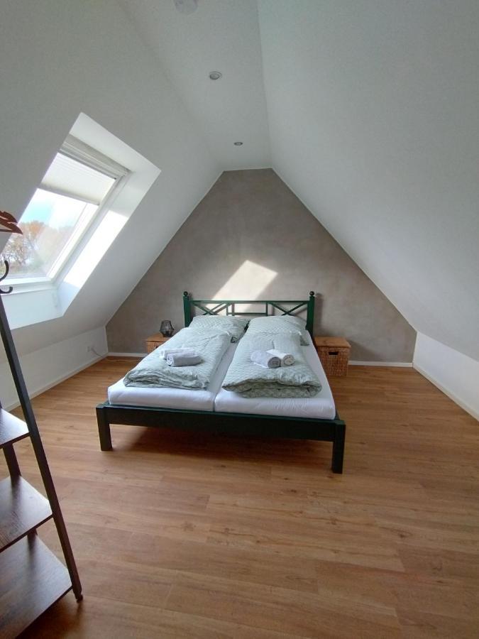 Schmidt Apartment *